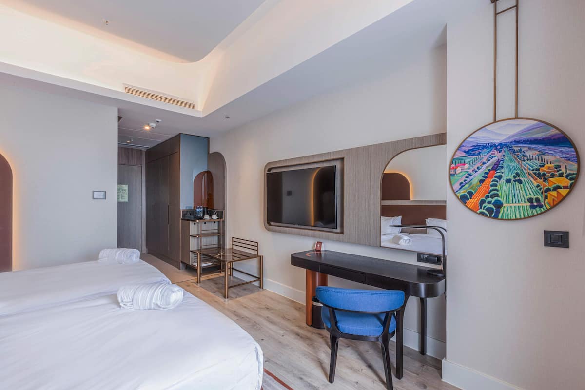 1 habitación, minibar, caja de seguridad en la habitación y escritorio
