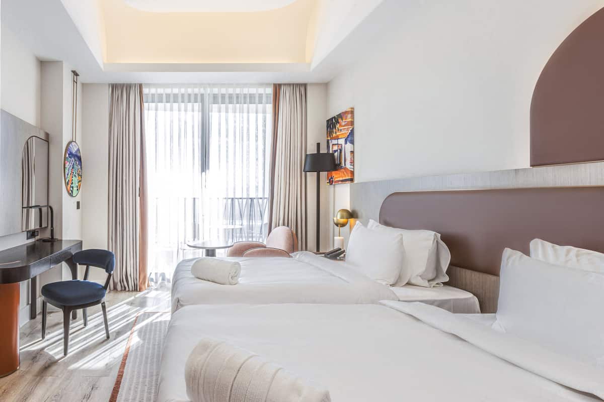 1 habitación, minibar, caja de seguridad en la habitación y escritorio