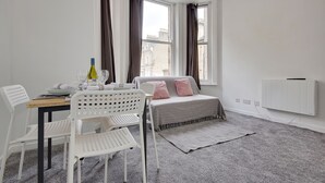 Living area - Sea La Vie 2 Bedroom Flat-Bournemouth Town Centre (Bournemouth)