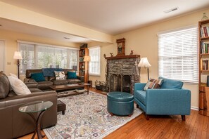 Smart TV, fireplace, books - Bears` Lodge at Bonclarken  | 4 Bed, 3 Bath (Flat Rock)