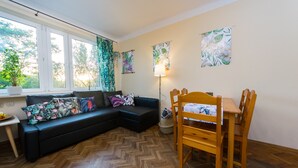 2 Schlafzimmer, Schreibtisch, kostenloses WLAN, Bettwäsche