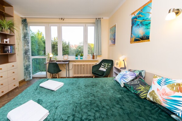 Comfort Apartment | 2 bedrooms, desk, free WiFi, bed sheets