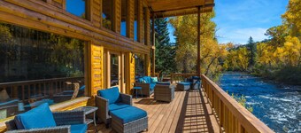 In-Town Hidden Gem | Riverfront Modern-Rustic Escape | Deck & Balcony