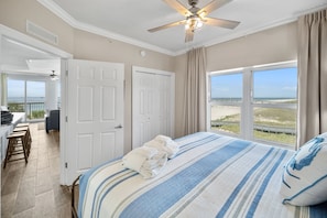3 bedrooms, WiFi - Luxury Beachside Condo| 3BR/3BA | Kings Beds (Panama City Beach)