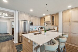 Fridge, microwave, oven, stovetop - Oceanfront 3BR, 3BTH, 2nd Floor,  Beach Front IOP (Isle Of Palms)