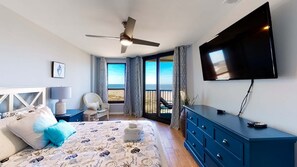 3 bedrooms, iron/ironing board, free WiFi, bed sheets - Stunning panoramic ocean views from private balcony on top floor unit (Isle of Palms)