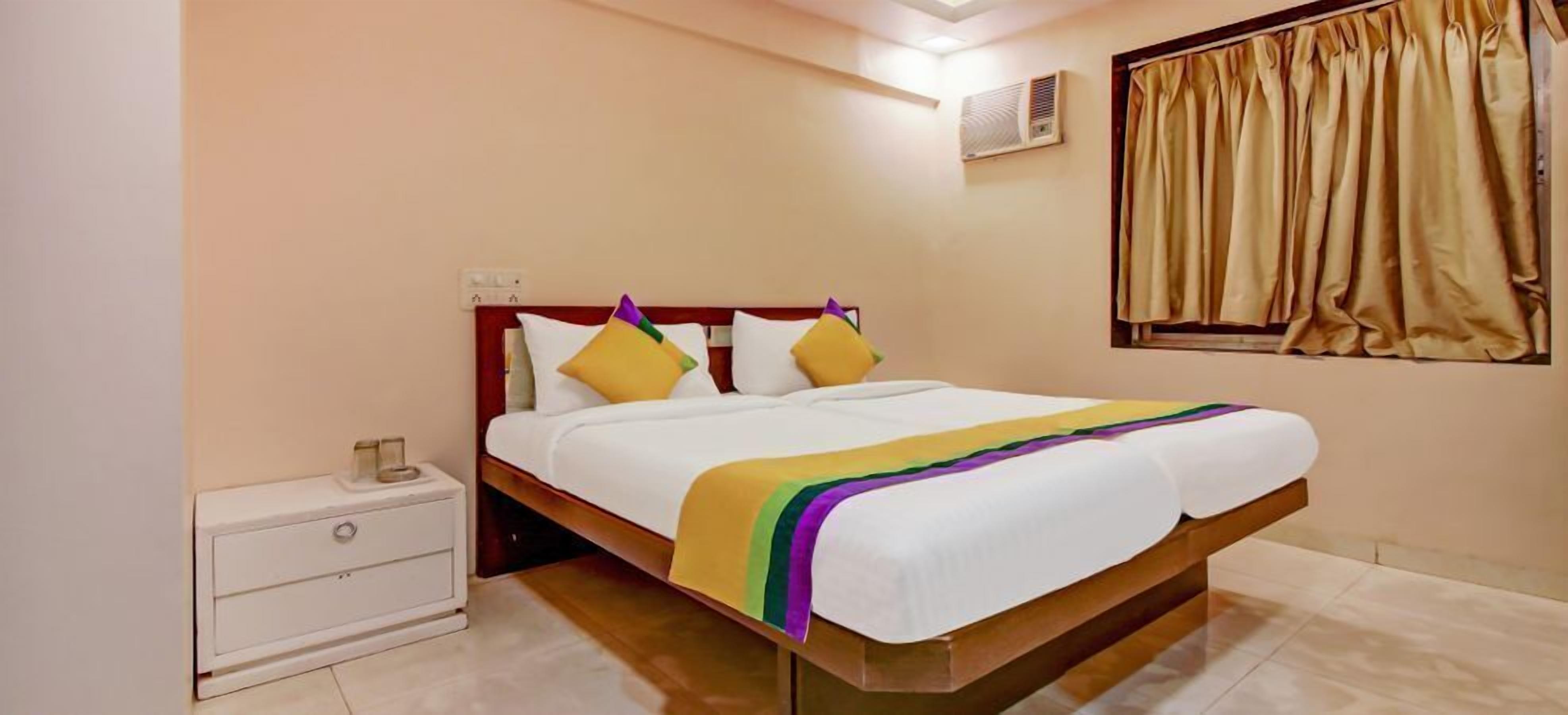 Deluxe Double Room | Free WiFi