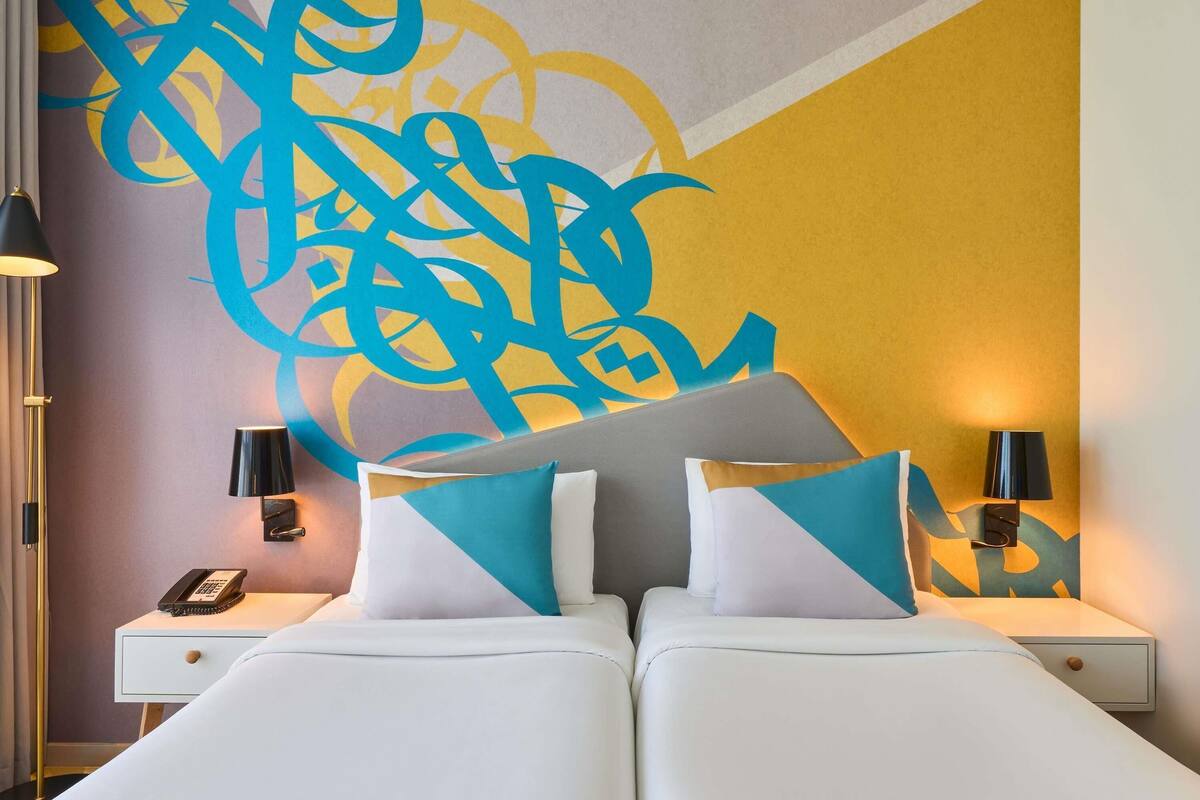 Premium bedding, in-room safe, desk, laptop workspace
