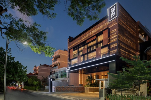 Fachada de la propiedad