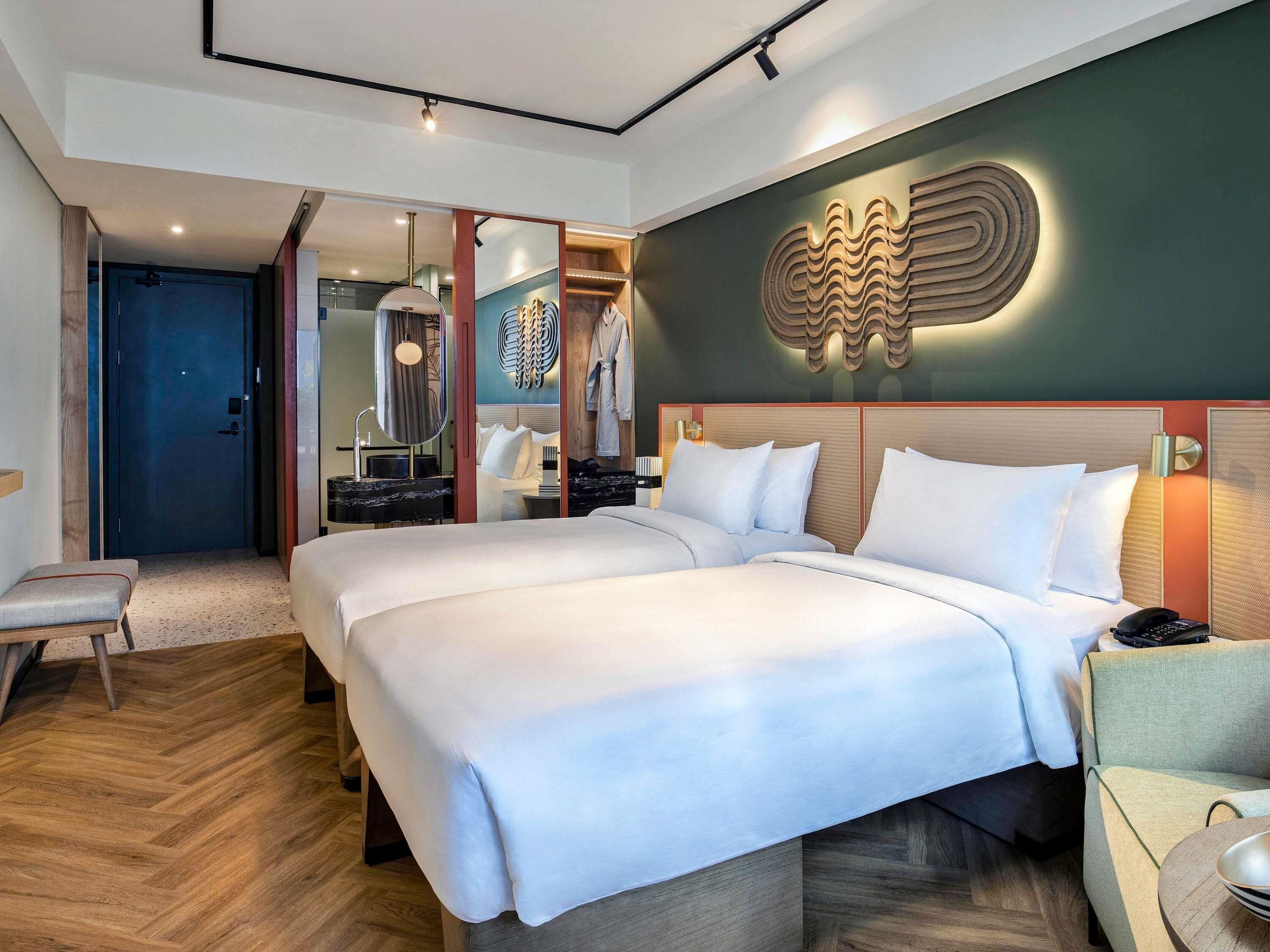 Een minibar, een kluis op de kamer, verduisterende gordijnen