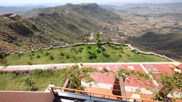 Habitación familiar | Vistas a la montaña