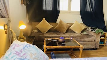 2 slaapkamers, een strijkplank/strijkijzer, wifi