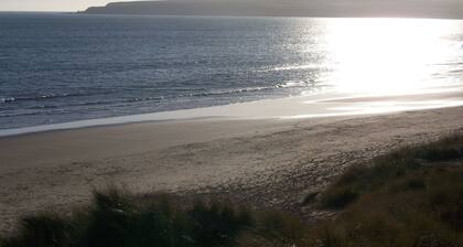 Mall House Apartment. Short term Let License Number AN-01086-F