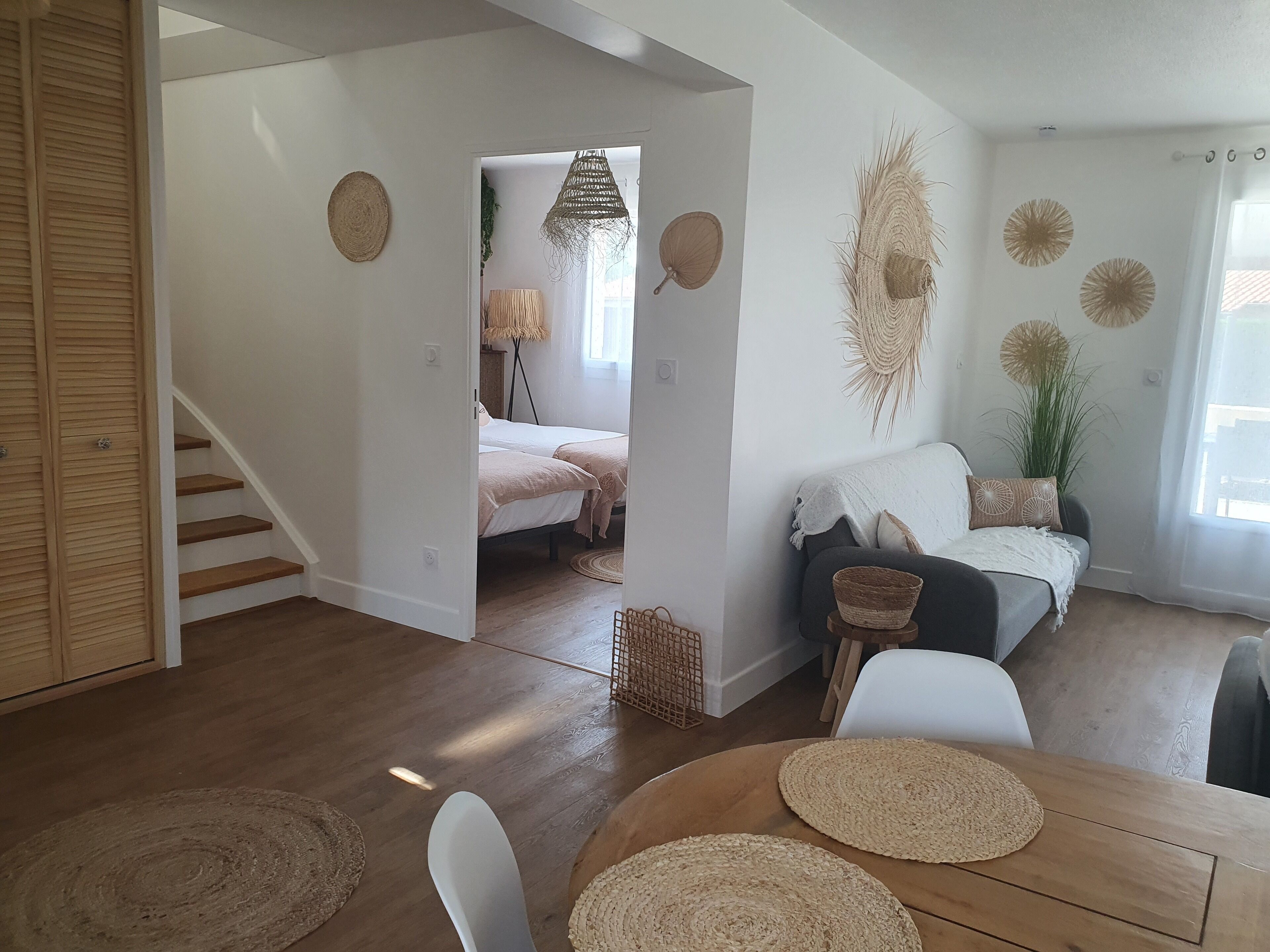 4 間睡房、隔音、熨斗/熨衫板、可攜式嬰兒床