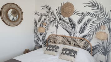 4 chambres, chambres insonorisées, fer et planche à repasser