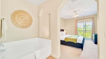 2 slaapkamers, een strijkplank/strijkijzer, gratis wifi, beddengoed