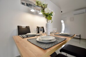 Dineren