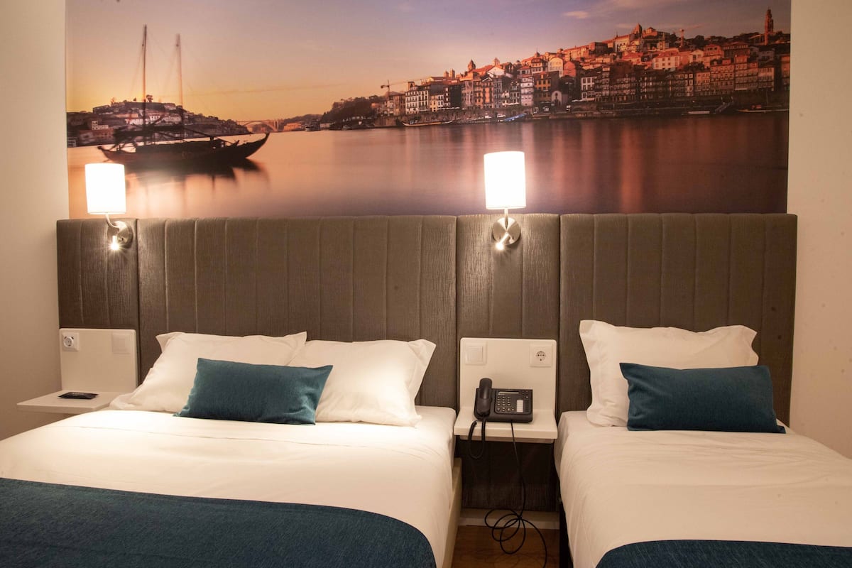 Hotel Porto Interface Trindade By Kavia Reviews, Deals & Photos 2023 Expedia.co.uk Hotel Porto Interface Trindade By Kavia Reviews, Deals & Photos 2023 Expedia.co.uk