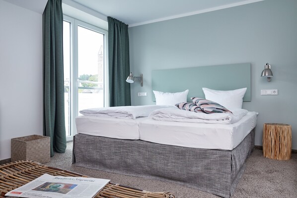 Superior Double Room | Desk, free WiFi, bed sheets - Trabener Hof - by neugart (Traben-Trarbach)