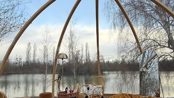 Dôme étoilé sur île | Rideaux occultants, fer et planche à repasser, Wi-Fi gratuit