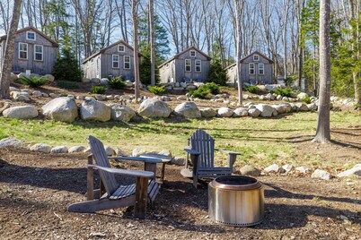Mid-Coast Maine cabin less than an hour from Acadia NP! New Sauna! Cabin #3 Pine