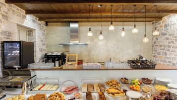 Daily buffet breakfast for a fee