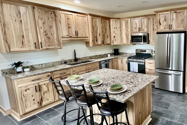 KĂŒhlschrank, Mikrowelle, Ofen, Herdplatte