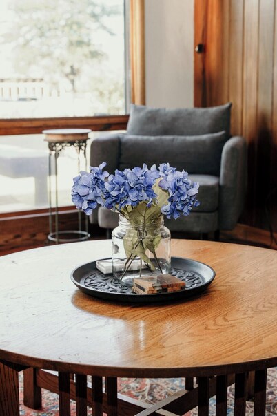 Relax & Recharge: Mid-Century Modern Home with Sauna in Spring Green