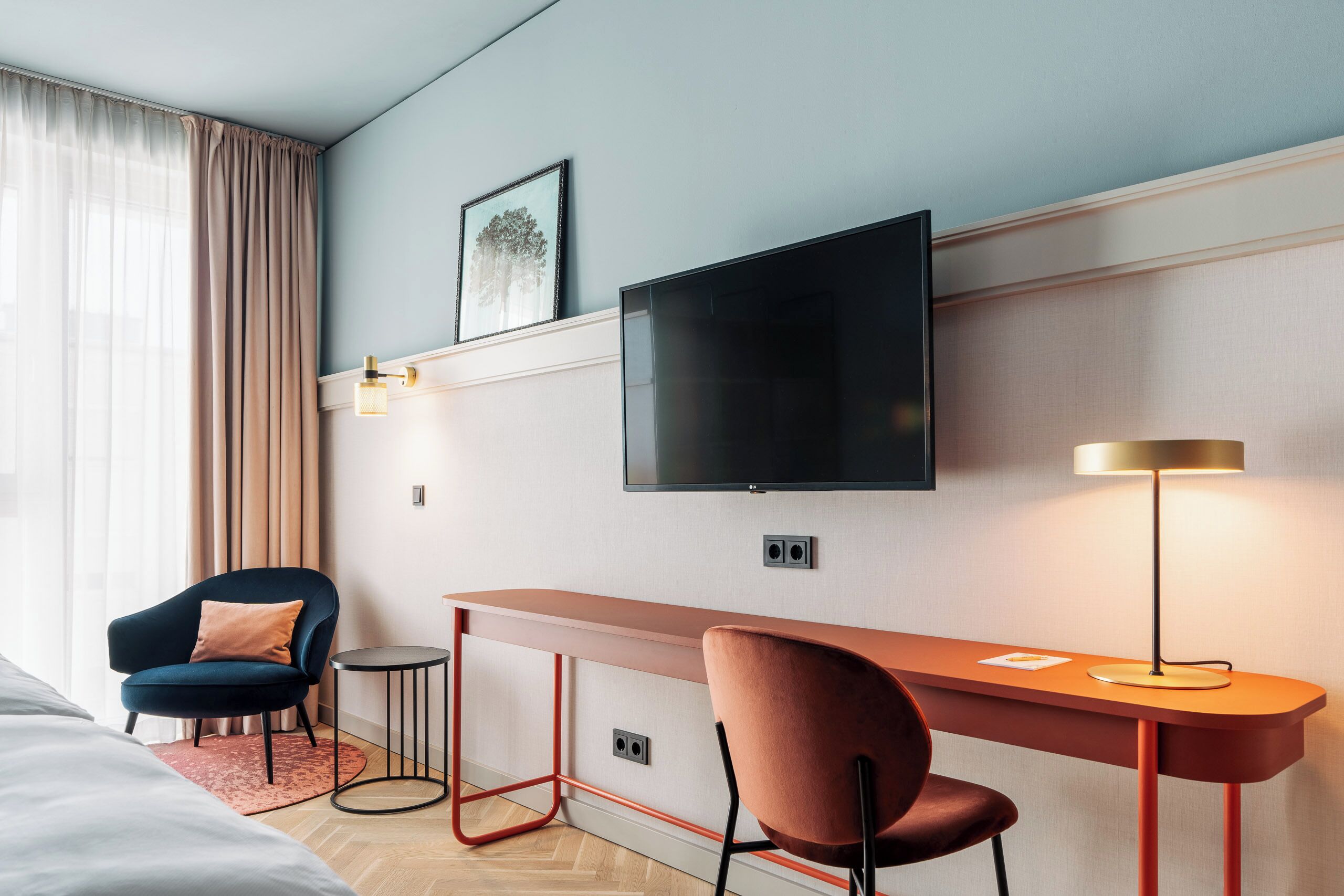 Superior Double Room | Hypo-allergenic bedding, in-room safe, desk, laptop workspace