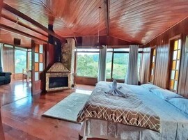 Deluxe Double Room, 1 Bedroom, Mountain View, Mountainside