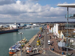 ทะเลสาบ