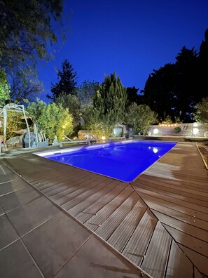Outdoor pool - PRETTY VILLA WITH POOL SLEEPS 8 (Tavel)