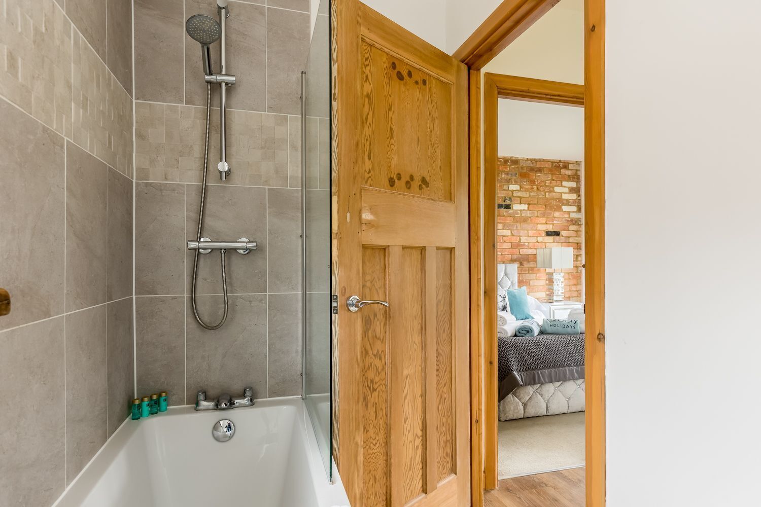 Cottage | Bathroom