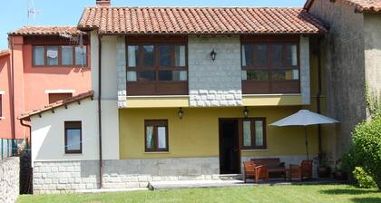 Gestiona2R-House with farm in beautiful village of Llanes