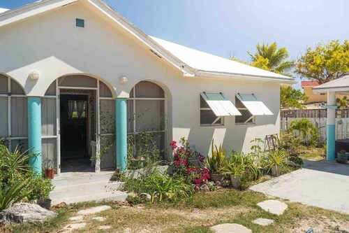 NEW! Seven Seas Grand-Turk