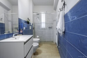 City-Apartment, 1 Schlafzimmer | Badezimmer