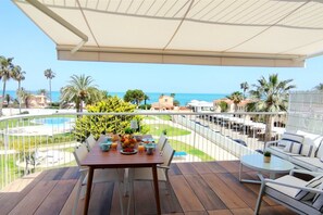Outdoor dining - Apartament Denia Beach by DENIA COSTA (Dénia)