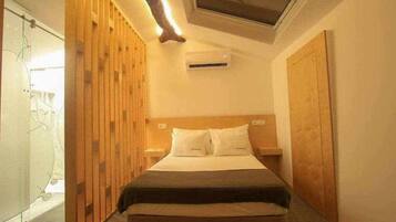 1 chambre, lit parapluie, Wi-Fi gratuit, draps fournis