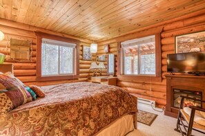 Room - Sweet Log Cabin (Bend)