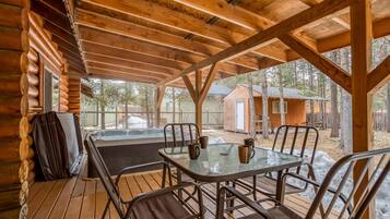 House, Multiple Beds (Sweet Log Cabin) | Outdoor dining