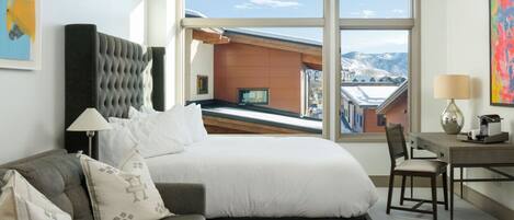 1 bedroom, desk, iron/ironing board, travel cot