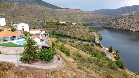 Exterior. DOURO RIVER VIEW FAMILY RETREAT 3BD APARTMENT