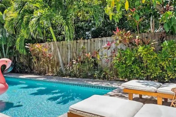 Et oppvarmet basseng