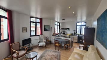 Elite appartement, en-suite badkamer, uitzicht op de stad (Le phare Dieppois) | Interieur