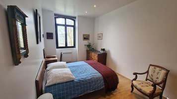 Appartement Ălite, salle de bains attenante, vue ville (Le phare Dieppois) | 2 chambres