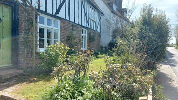 Rumah, Beberapa Tempat Tidur | Halaman properti