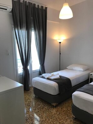 Rollaway beds, free WiFi, bed sheets