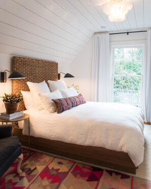 Fer et planche à repasser, Wi-Fi gratuit, draps fournis