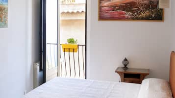 3 Schlafzimmer, BĂŒgeleisen/BĂŒgelbrett, Reisekinderbett, kostenloses WLAN