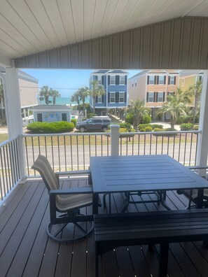 Outdoor dining - Newly Renovated, Like New.  Steps away from beach with ocean views. (Surfside Beach)